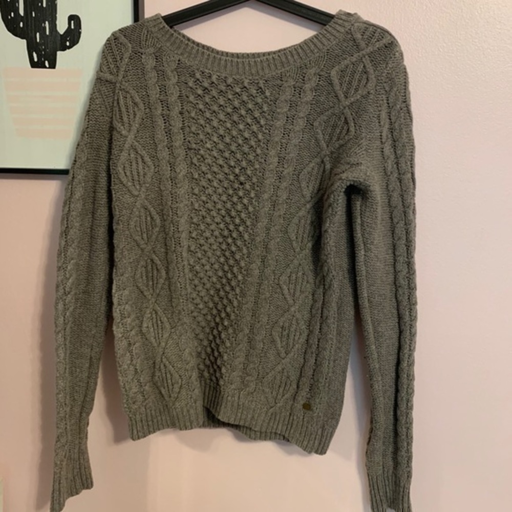 H&M | sweater